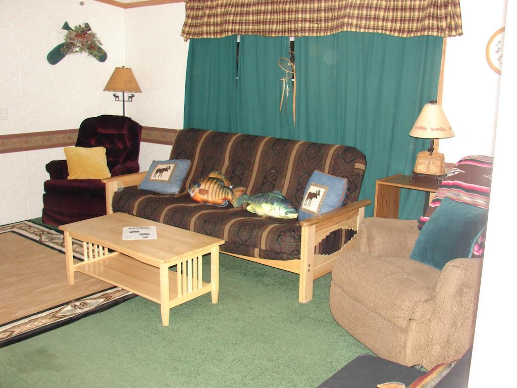 Stony Point Resort & Campground Cass Lake 部屋 写真